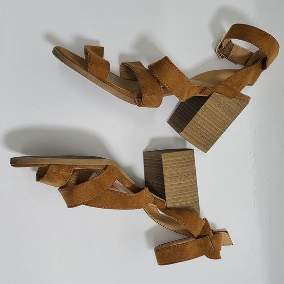 Brash Block Heel Brown Sandals Size 8 - Picture 8 of 11